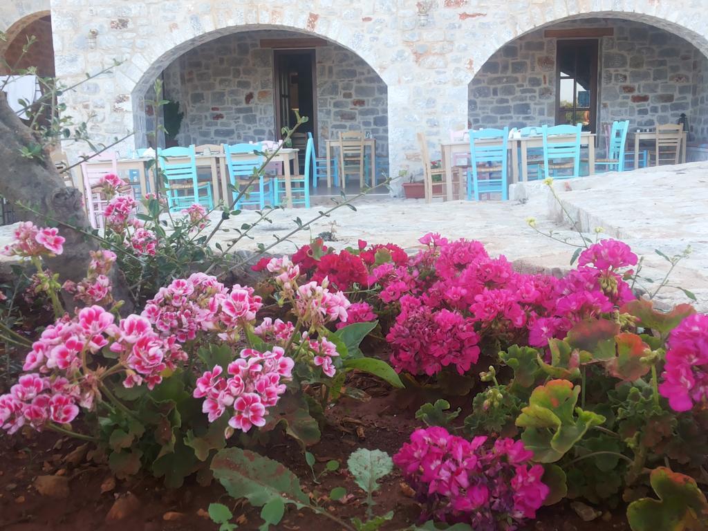 Althea Village Ареополис Экстерьер фото